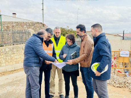 Se invierten 147.000 euros en la renovación de cinco kilómetros de tuberías en Santa María de los Llanos