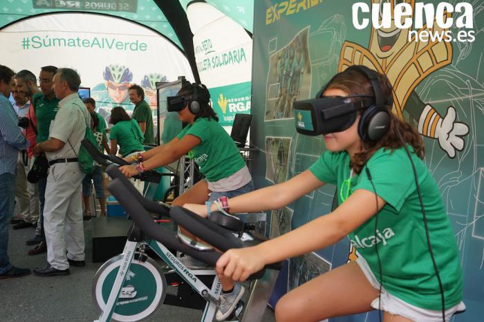 Globalcaja y Seguros RGA donan más de 4.000 euros a ADOCU gracias a la Bicicleta Solidaria