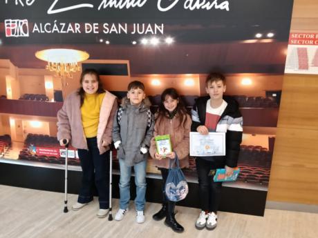 La Biblioteca de Villar de Olalla y el CRA Elena Fortún triunfan en la final autonómica de "Los Pequeños Gigantes de la Lectura"