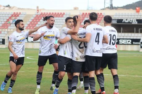 La UB Conquense se impone con solvencia al Getafe B y se aleja del descenso (3-0)