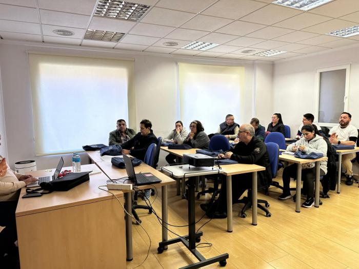 ACESANC forma a los profesionales de la comarca en un curso sobre preparación de aperitivos