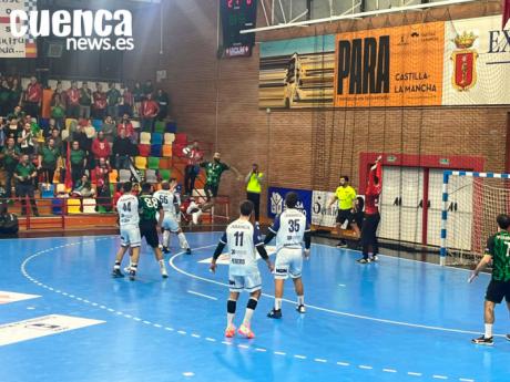 El BM Cuenca reacciona a tiempo para firmar tablas ante el Cangas (31-31)