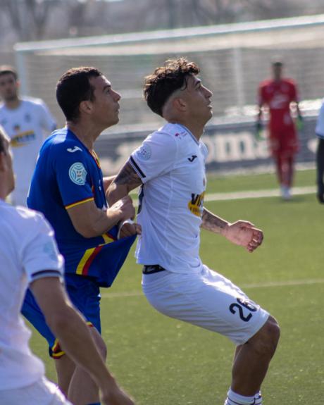 La Balompédica responde al golpe inicial y rescata un empate valioso