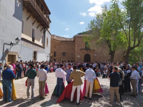 La tauromaquia toma la Plaza de Ronda con una clase participativa para niños