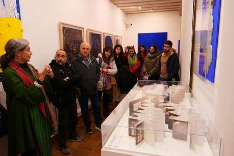 La artista Ximena Pérez Grobet presenta “Libros de Artista en Acordeón” en la Fundación Antonio Pérez