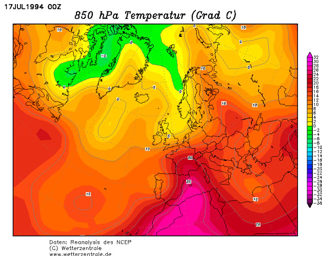 Mapa de temperatura (ºC) a 850 hPa que muestra el alcance de la dorsal sahariana (rojo oscuro y rosado) el 17/07/1994