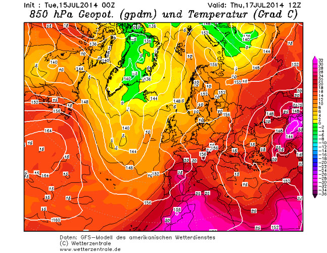 Mapa de temperatura (ºC, en color) e isohipsas (líneas blancas) a 850 hPa que muestra el alcance de la dorsal sahariana (rojo oscuro y rosado) el 17/07/2014.