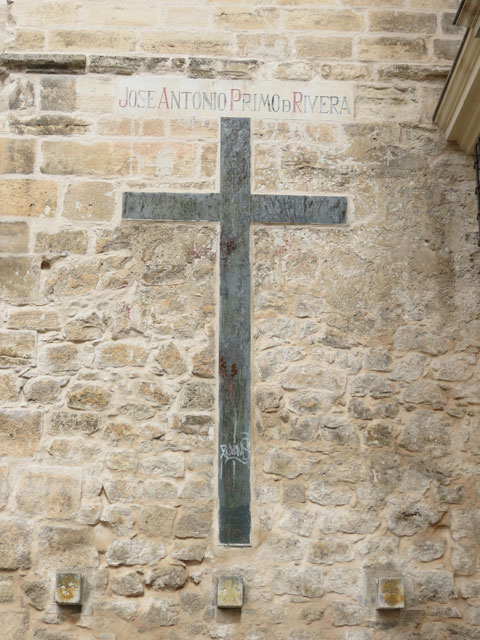cruz jose antonio catedral de Cuenca