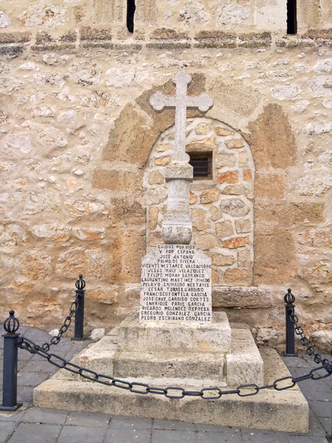 monumento caidos Torrubia